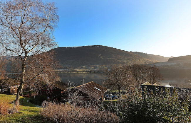 Cosy Modern Nordic Lodge w/ Loch View & Log Burner - Photo 24