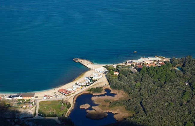 Numana Vespa Rental - Photo 3