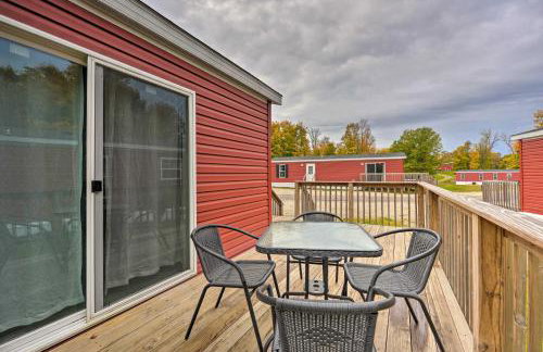 Cassopolis Cabin, Private Deck and Lake Access! - Foto 18