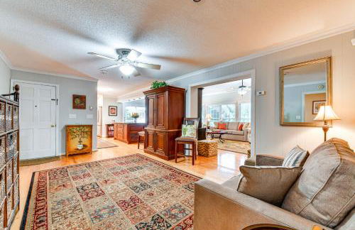 1 Mi to Dtwn Home with Fire Pit and Deck in Hudson! - Foto 5