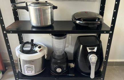 Casa Aconchegante em Itanhaem- Piscina e Churrasqueira 6 pessoas - Foto 3