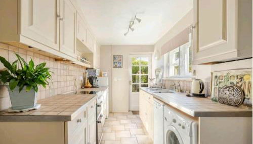 Chapter Cottage - Cosy Escape in central Malmesbury, Sleeps 4, and Dog-Friendly! - Foto 5