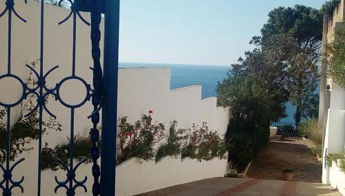 villa Anna Silvia Makari fiction rai 1 Casa Saverio La Manna - Foto 3