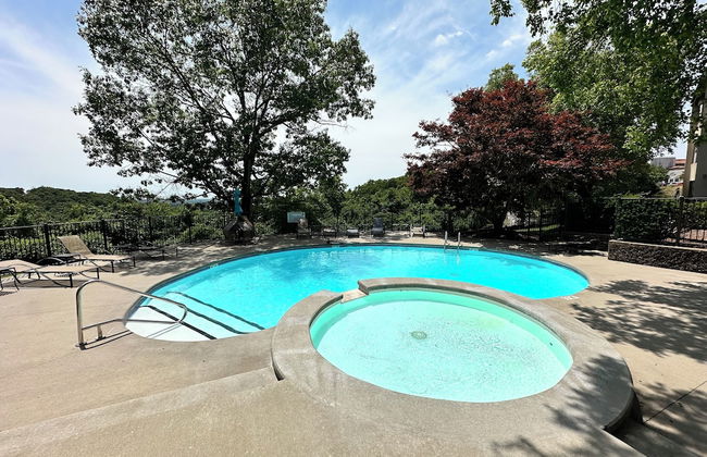 Lake Getaway - Photo 22