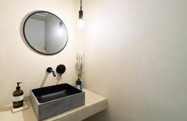 Recently Renovated 1924 DUTCH in Royal Oak - Foto 14