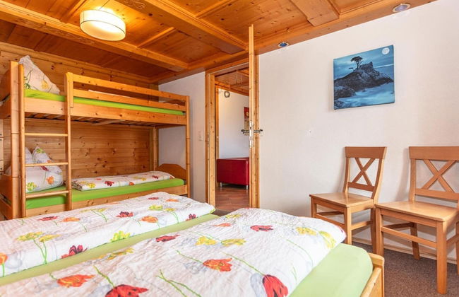 Great Group Holiday Home - Foto 12