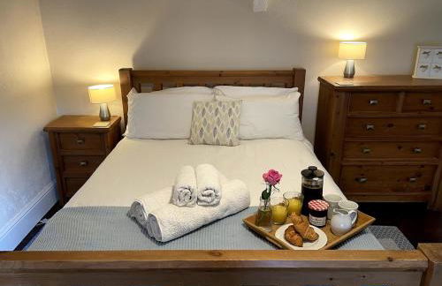 Family-friendly cottage - walk to stunning beach - Foto 9