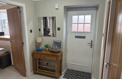 The Place - Photo 28