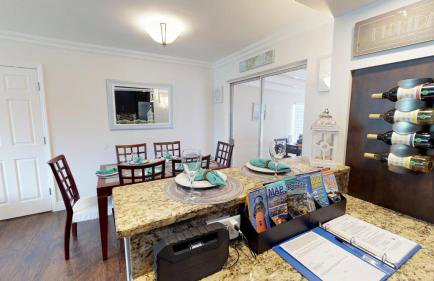 Palm Beach Vacation Home-Downtown-Gameroom-Grill - Foto 37