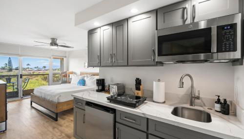 King Studio with Pool, Split AC, Across Kamaole II Beach Park - Foto 4