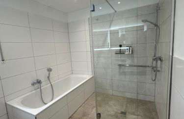 Deluxe-Family Apartment mit Terrasse, Küche & Parkplatz - Foto 8