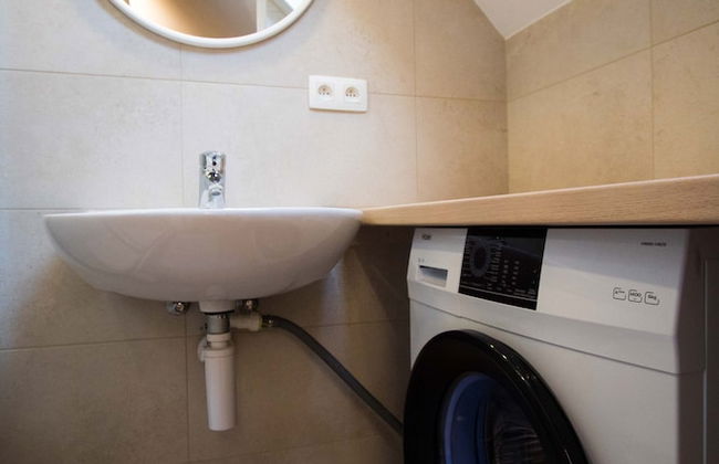 Charming Triplex Near Avenue Louise - Photo 34