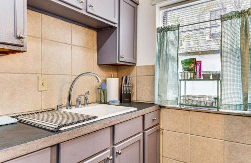 Pet Friendly Walk to Park and Cafe - Foto 6