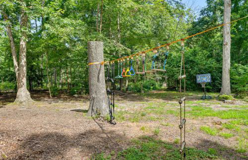 Pasadena Hideaway with Game Room and Fire Pit! - Foto 36