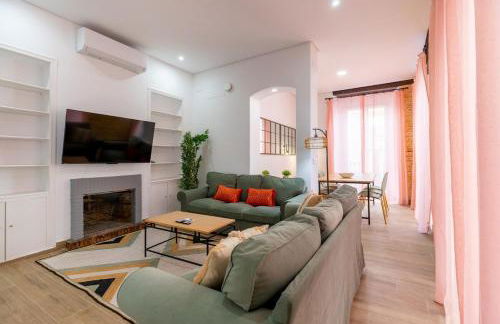 Aurora Nueva Casa Maestranza Catedral Parking - Photo 1