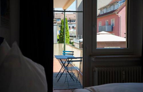 Blauwal - W14, Zentral in Bahnhofsnähe, Balkon, Küche - Foto 12