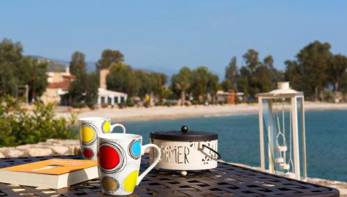 Seafront apartment in Kiveri, near Nafplion. - Foto 1