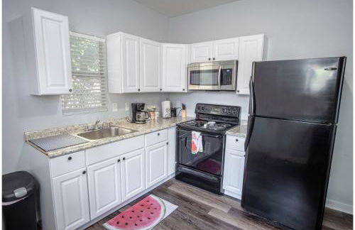 Remodeled Historic 1BR 1BA House Near Downtown - Foto 9