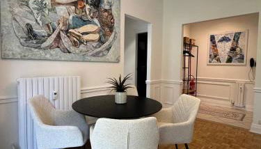 Violetta Apartment - Photo 2