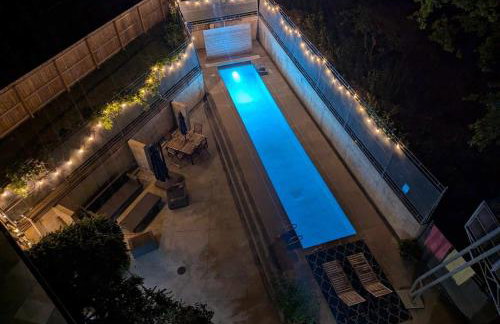 The Architect's Modern Castle - Photo 4