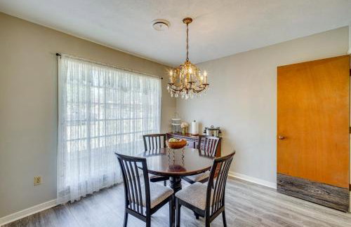 Family Home with Yard - 5 Mi to Jackson State Campus - Foto 11