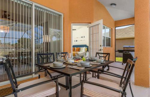 Lakeview Villa lovely pool home in gated community - Photo 34