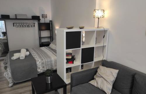 APARTAMENTO TURISTICO LYRA BAENA - Photo 14