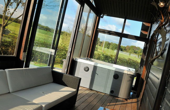 Chalet in Durbuy With Jacuzzi & Garden - Foto 18