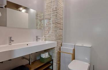 FeelhomeVIC. Ático con terraza en centro histórico - Photo 11