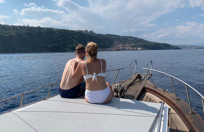 Giro in barca alle isole Ciclopi e Riserva della Timpa - Foto 7