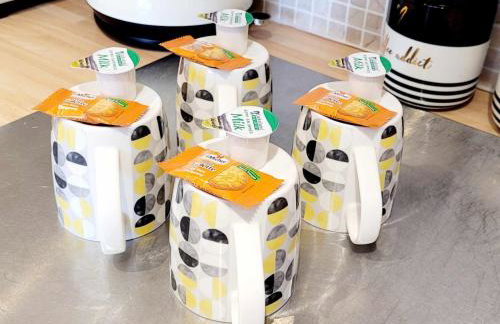 Apartment 4 - striking, 2 bedroom luxury apartment - close to town, mainline rail & theatre - Photo 8