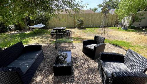 Super Comfy Home with Hot Tub! - Foto 2