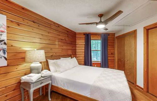 Cozy Log Cabin Near Ski Area and Lake including Hot Tub - Foto 20