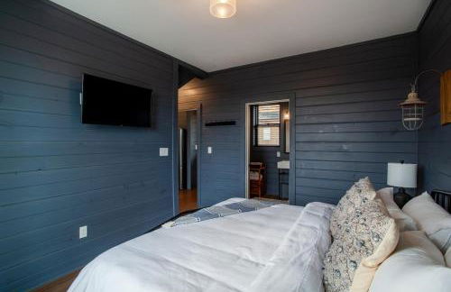 Chalet Amelia Lake View HotTub Fireplace Arcade - Foto 38