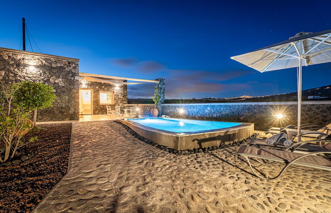 Klimata House - Private Hot Tub Pool & BBQ Villa - Photo 30