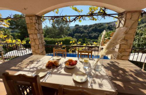 Beautiful Spacious Villa with Mountain View and Private Pool - Foto 38