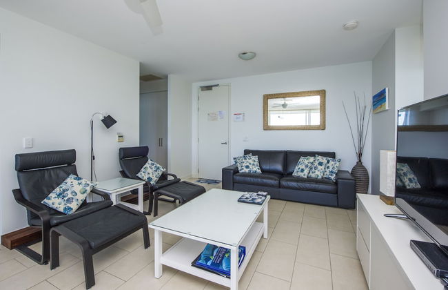 1 Bright Point Apartment 5102 - Photo 10