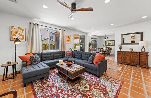 Spacious Private Home with Saltwater Pool & Hot Tub - Foto 3