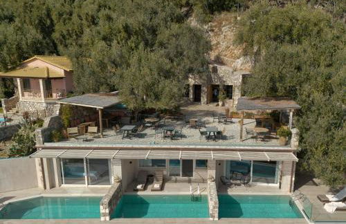 Apolis Villas & Suites Resort - Photo 18