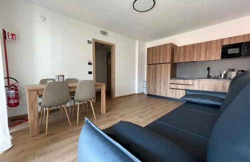 YUGOGO PETRARCA 1 - BILOCALE CON BALCONE, Trento Centro - Photo 15