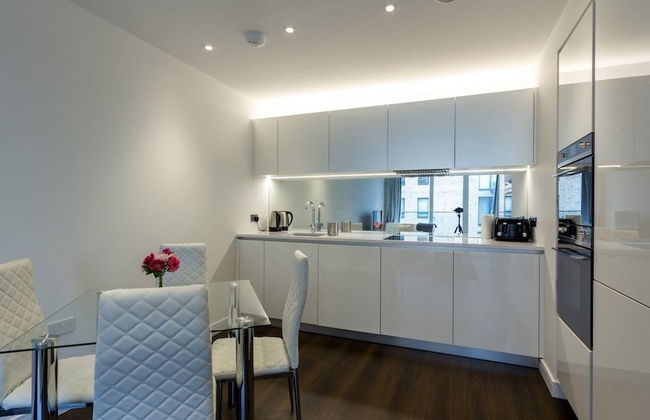 Blissful one bed Near the River - Foto 13