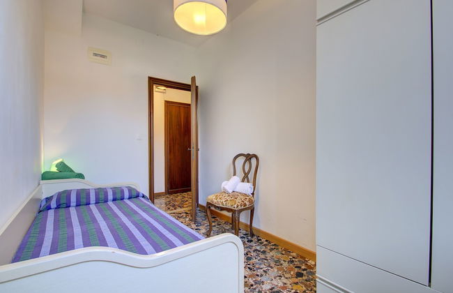 PEGGY-Guggenheim - Photo 7