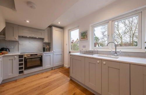 Dedham Vale Cottage with Swimming Pool mid May to mid Sep - Yew Tree Barn - Foto 8