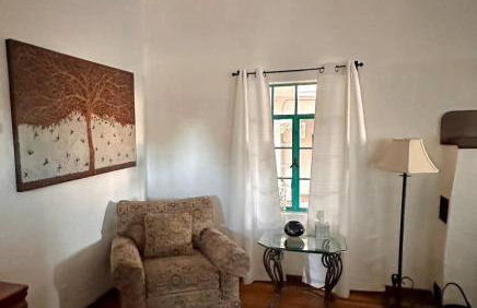 3 bed 2 bath Hacienda near Downtown and NMSU. - Photo 13