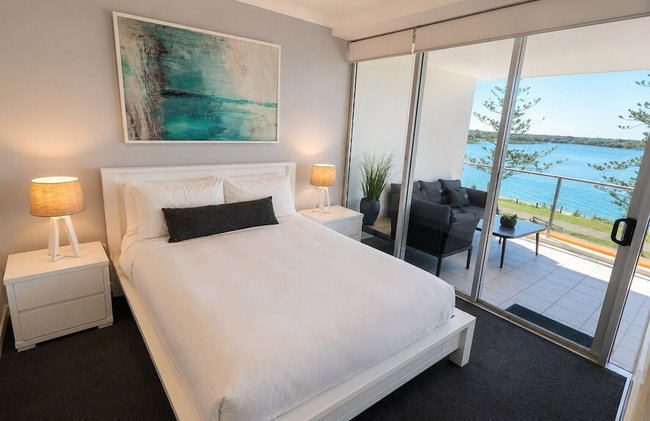 Silvershore Apartments on the Broadwater - Foto 43