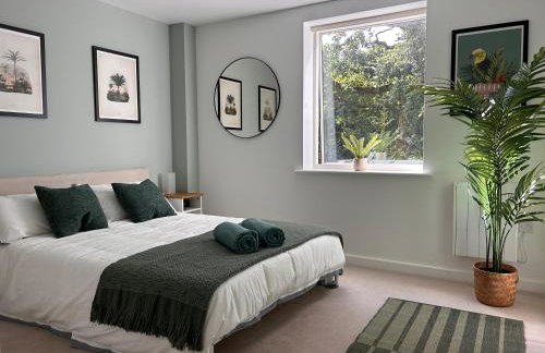 Cloud Serviced Properties - Lovely One Bed with Sofa bed - Bracknell - Photo 4