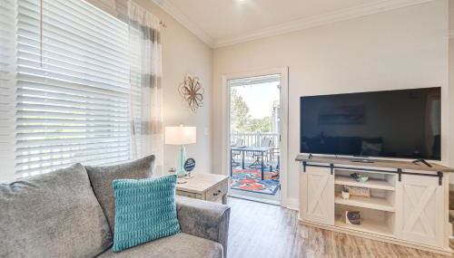 Gorgeous Calabash Condo with Balcony and Pool Access! - Foto 5