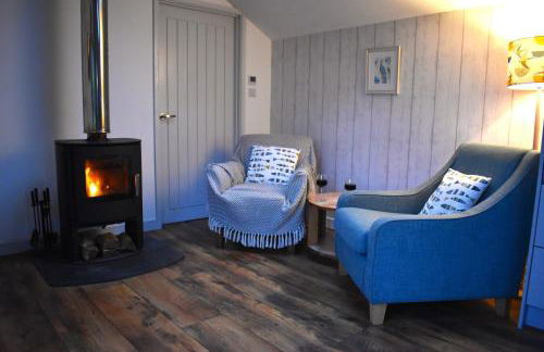 Bream Barn - sea view, woodburner, easy walk to the beach, parking, full kitchen - Foto 21