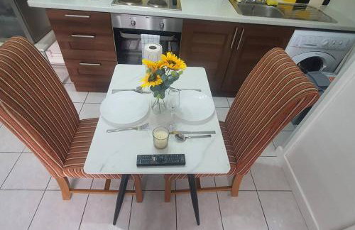 Lister Park Bradford Stylish 1bed Coach House - Quiet & Tranquil Cottage & Parking - Foto 21