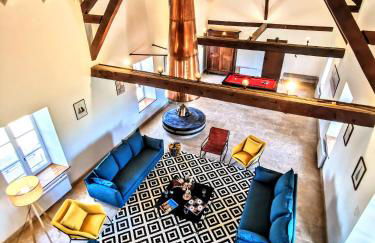 Moulin des ducs grand format by Vindihouses - piscine chaffée - escalade - billard - fitness - etc - Foto 1